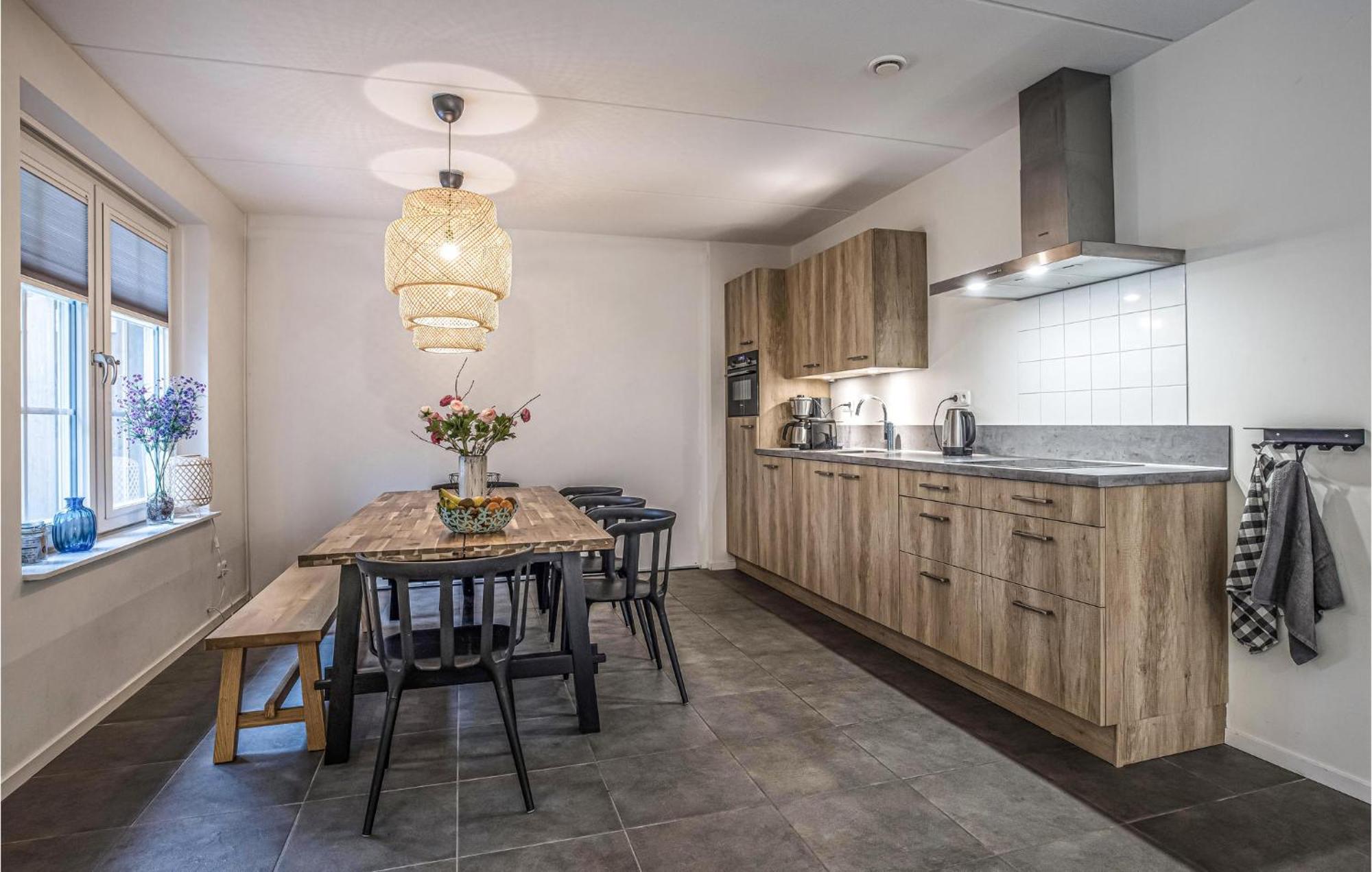 Amazing Home In Rijssen With Wifi ภายนอก รูปภาพ
