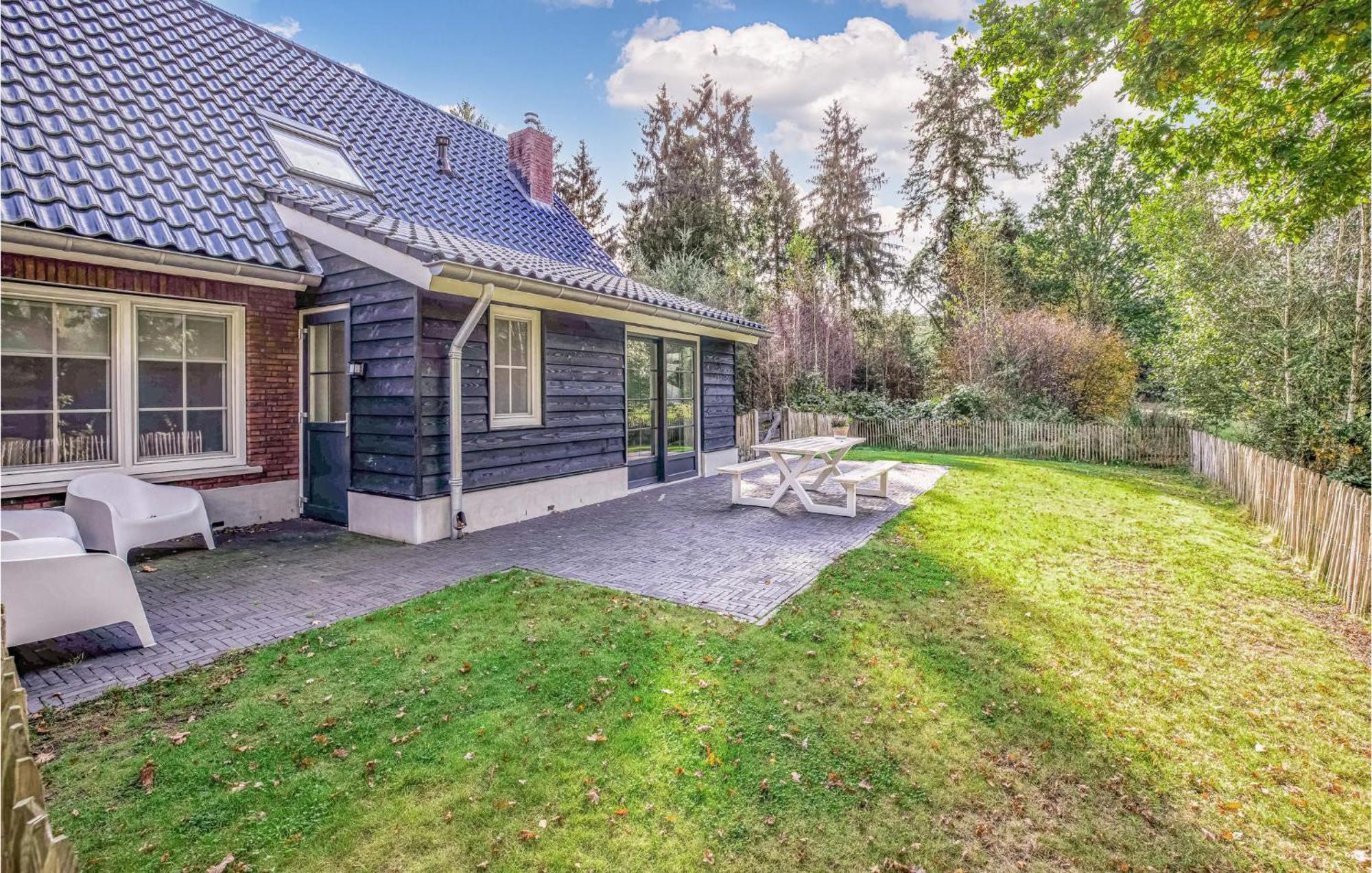 Amazing Home In Rijssen With Wifi ภายนอก รูปภาพ