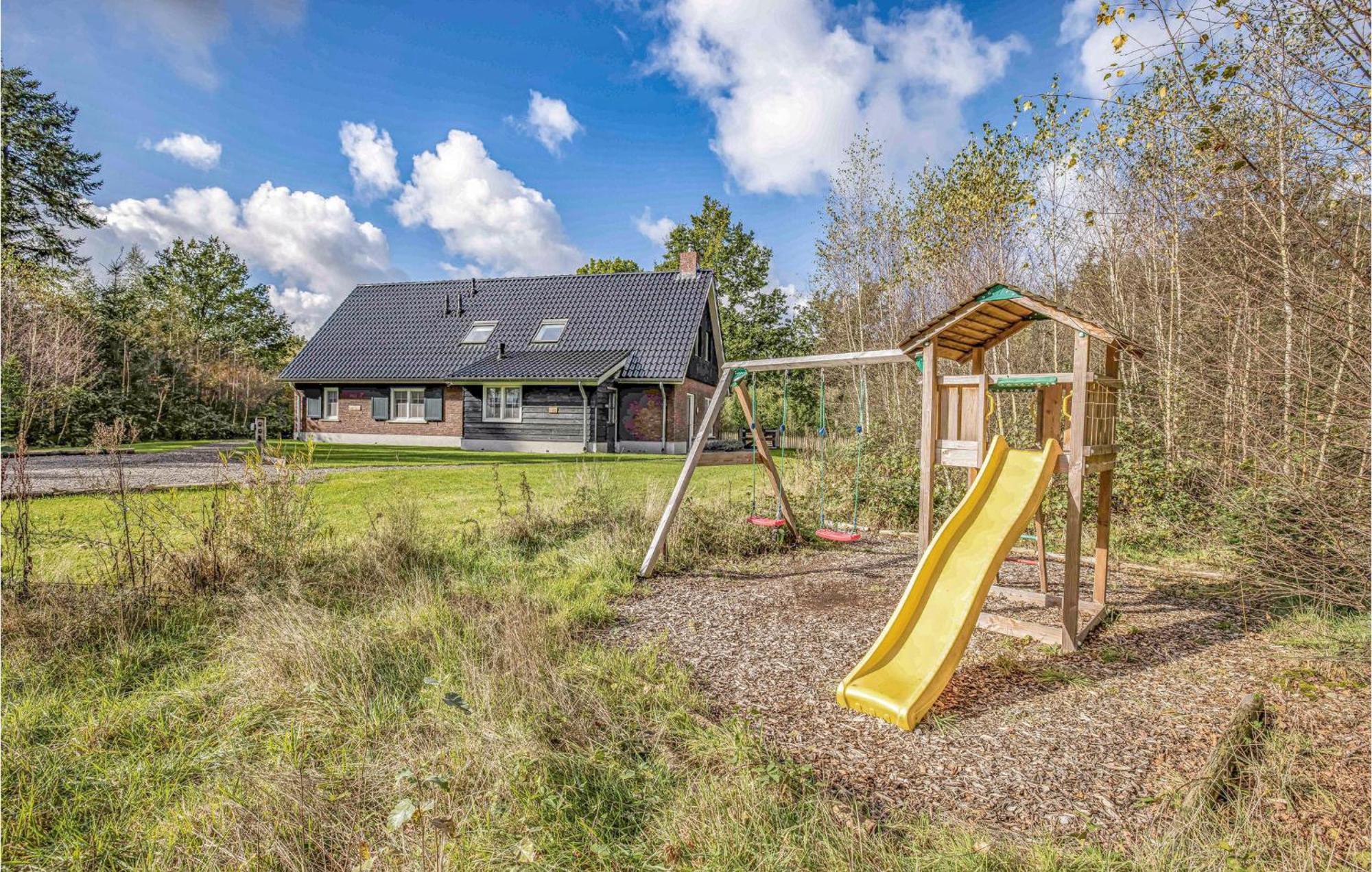 Amazing Home In Rijssen With Wifi ภายนอก รูปภาพ
